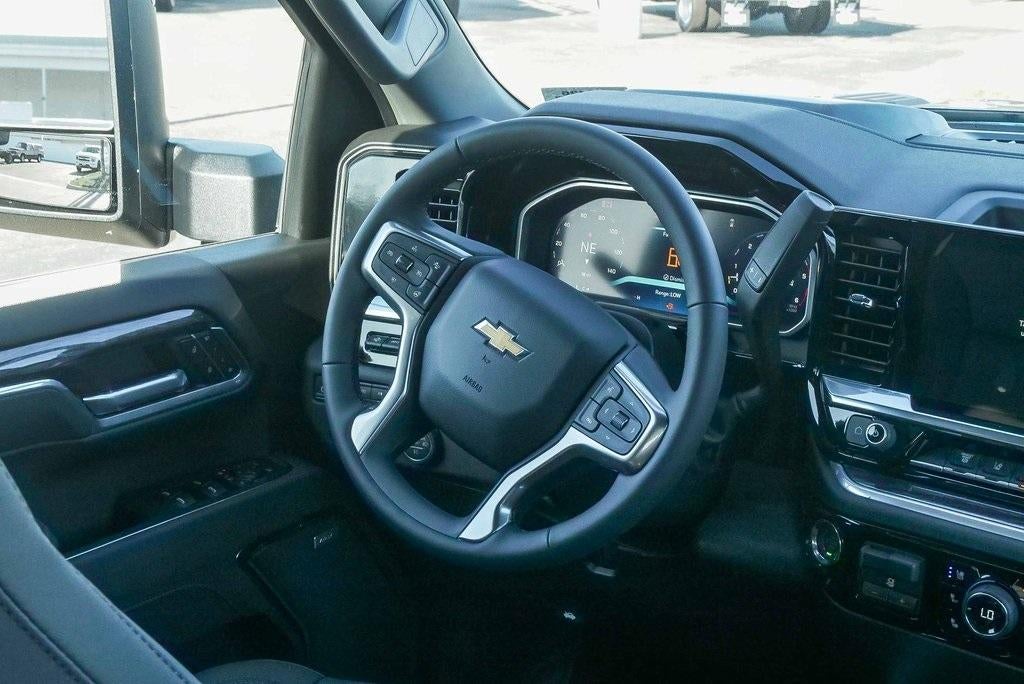 2026 Chevrolet Silverado 2500 HD Crew Cab Standard Box 4-Wheel Drive LTZ