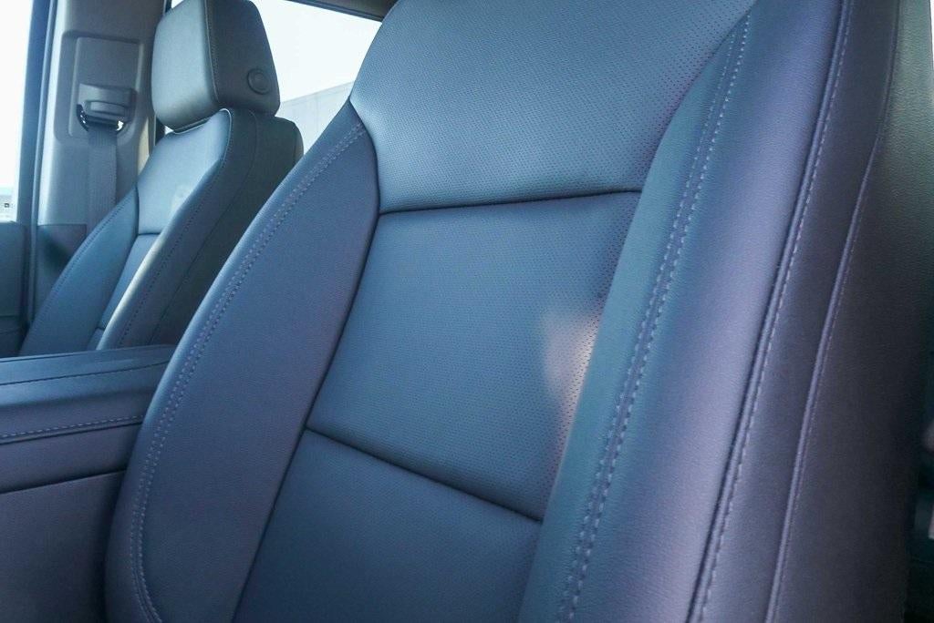 2026 Chevrolet Silverado 2500 HD Crew Cab Standard Box 4-Wheel Drive LTZ