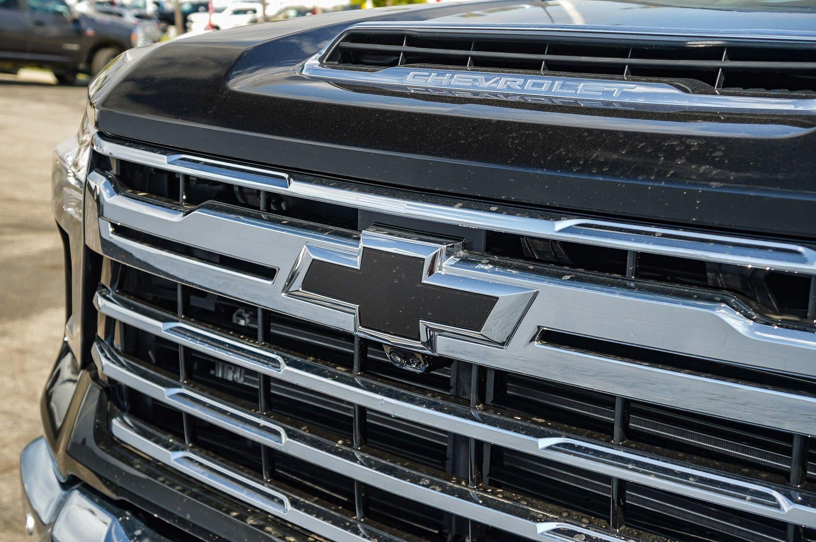 2026 Chevrolet Silverado 2500 HD Crew Cab Standard Box 4-Wheel Drive LTZ