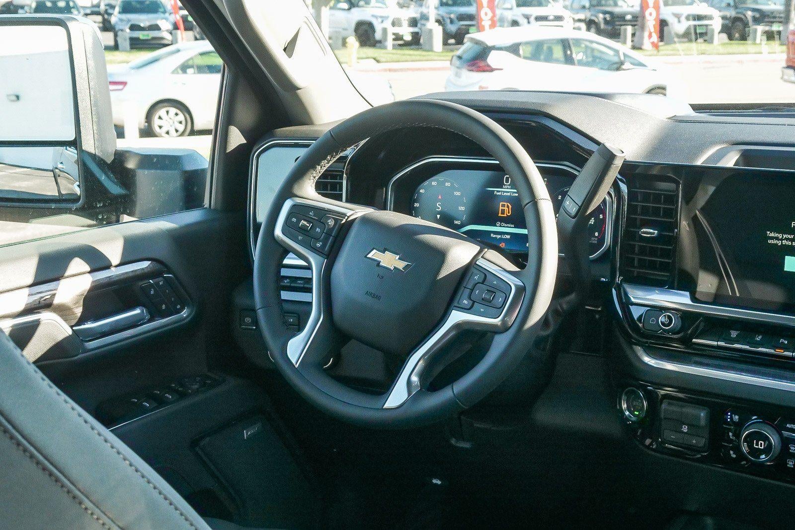 2026 Chevrolet Silverado 2500 HD Crew Cab Standard Box 4-Wheel Drive LTZ