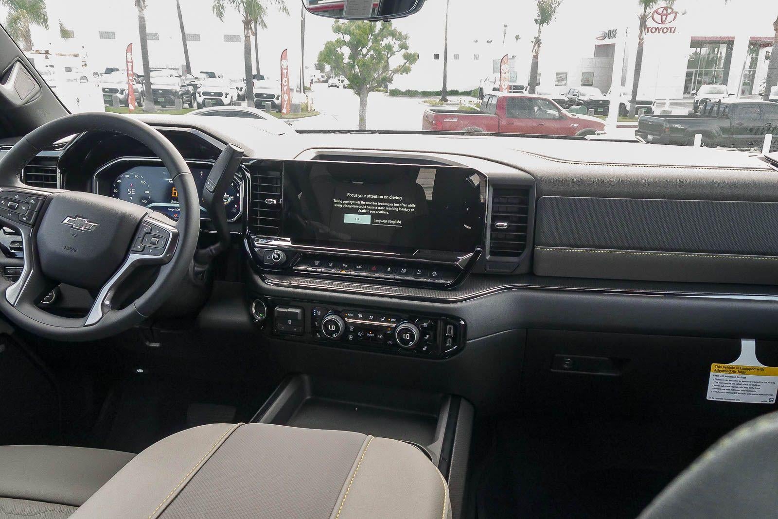 2026 Chevrolet Silverado 2500 HD Crew Cab Standard Box 4-Wheel Drive ZR2