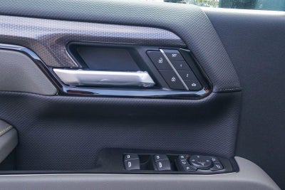 2026 Chevrolet Silverado 2500 HD Crew Cab Standard Box 4-Wheel Drive ZR2