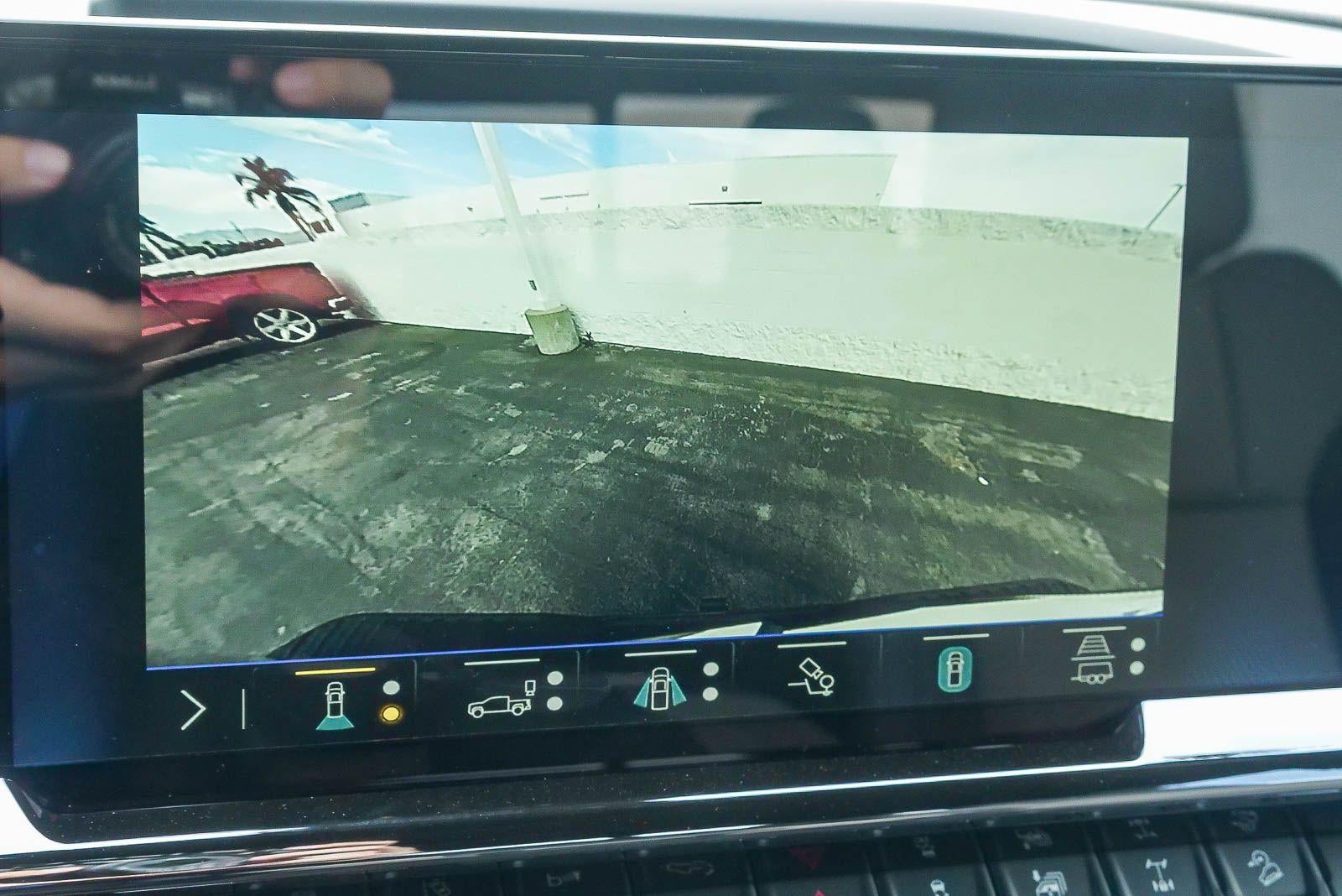 2026 Chevrolet Silverado 2500 HD Crew Cab Standard Box 4-Wheel Drive ZR2