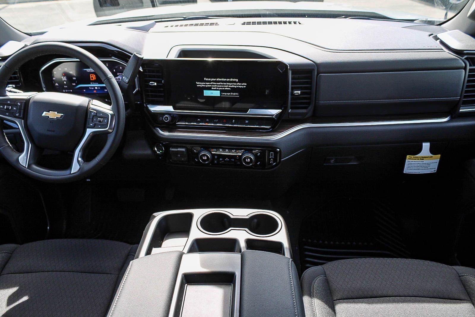 2026 Chevrolet Silverado 1500 Crew Cab Short Box 2-Wheel Drive LT