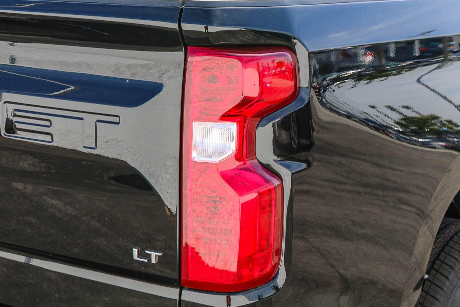 2026 Chevrolet Silverado 1500 Crew Cab Short Box 2-Wheel Drive LT