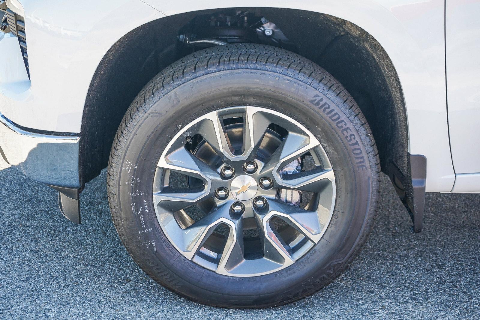 2026 Chevrolet Silverado 1500 LT - Photo 10