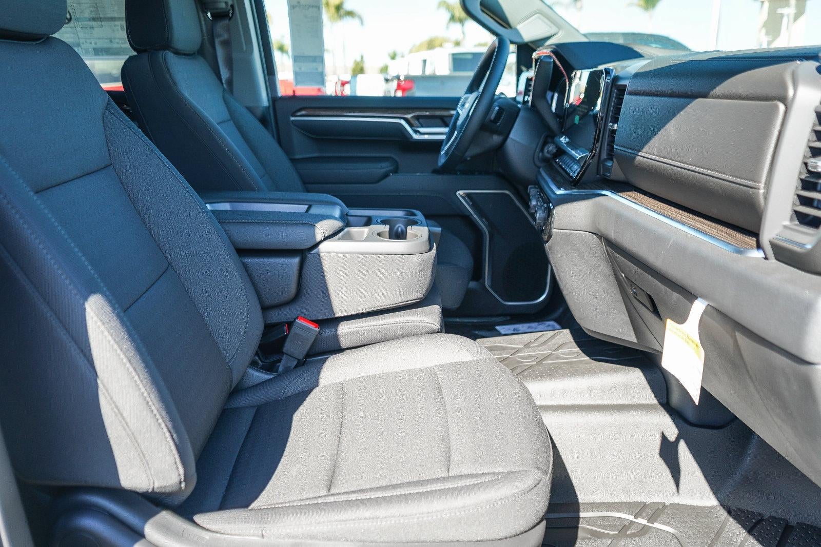 2026 Chevrolet Silverado 1500 LT - Photo 18
