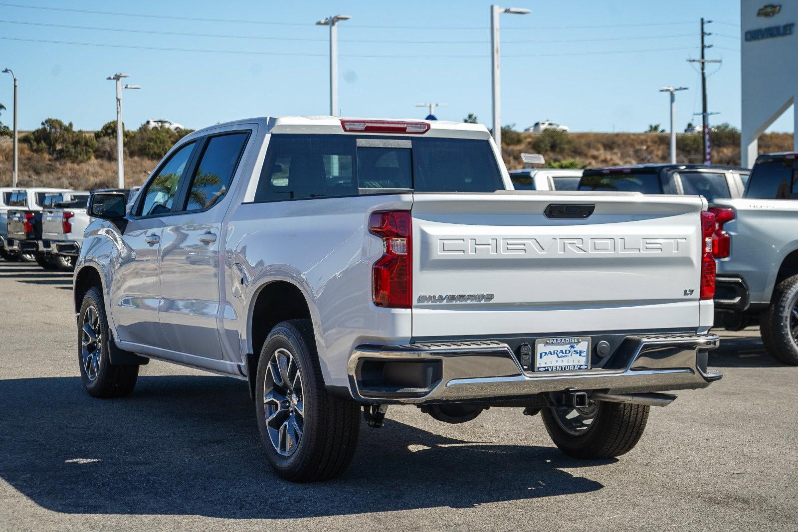 2026 Chevrolet Silverado 1500 LT - Photo 6