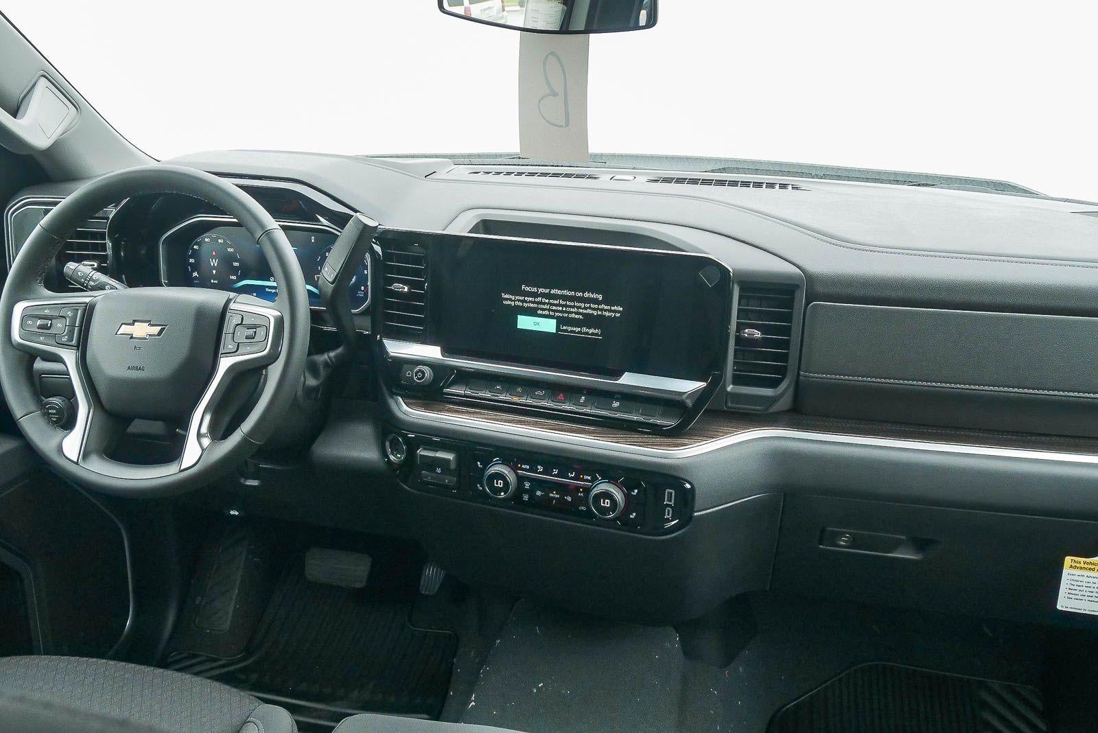 2026 Chevrolet Silverado 1500 Crew Cab Short Box 2-Wheel Drive LT