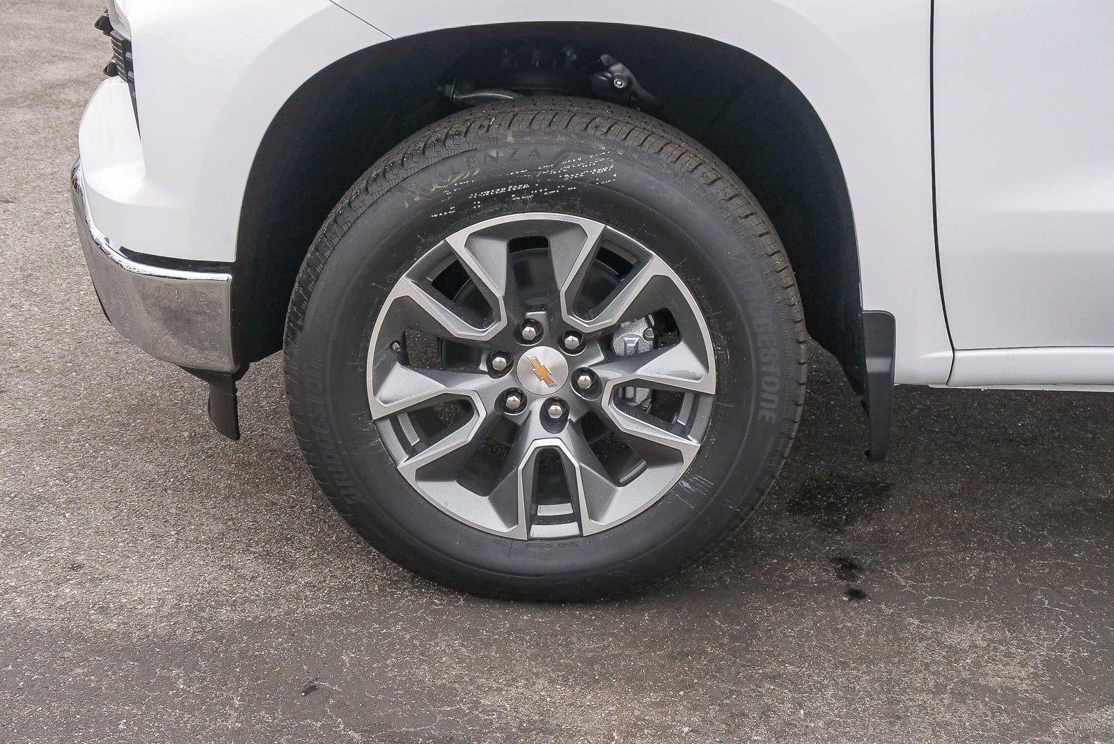 2026 Chevrolet Silverado 1500 Crew Cab Short Box 2-Wheel Drive LT