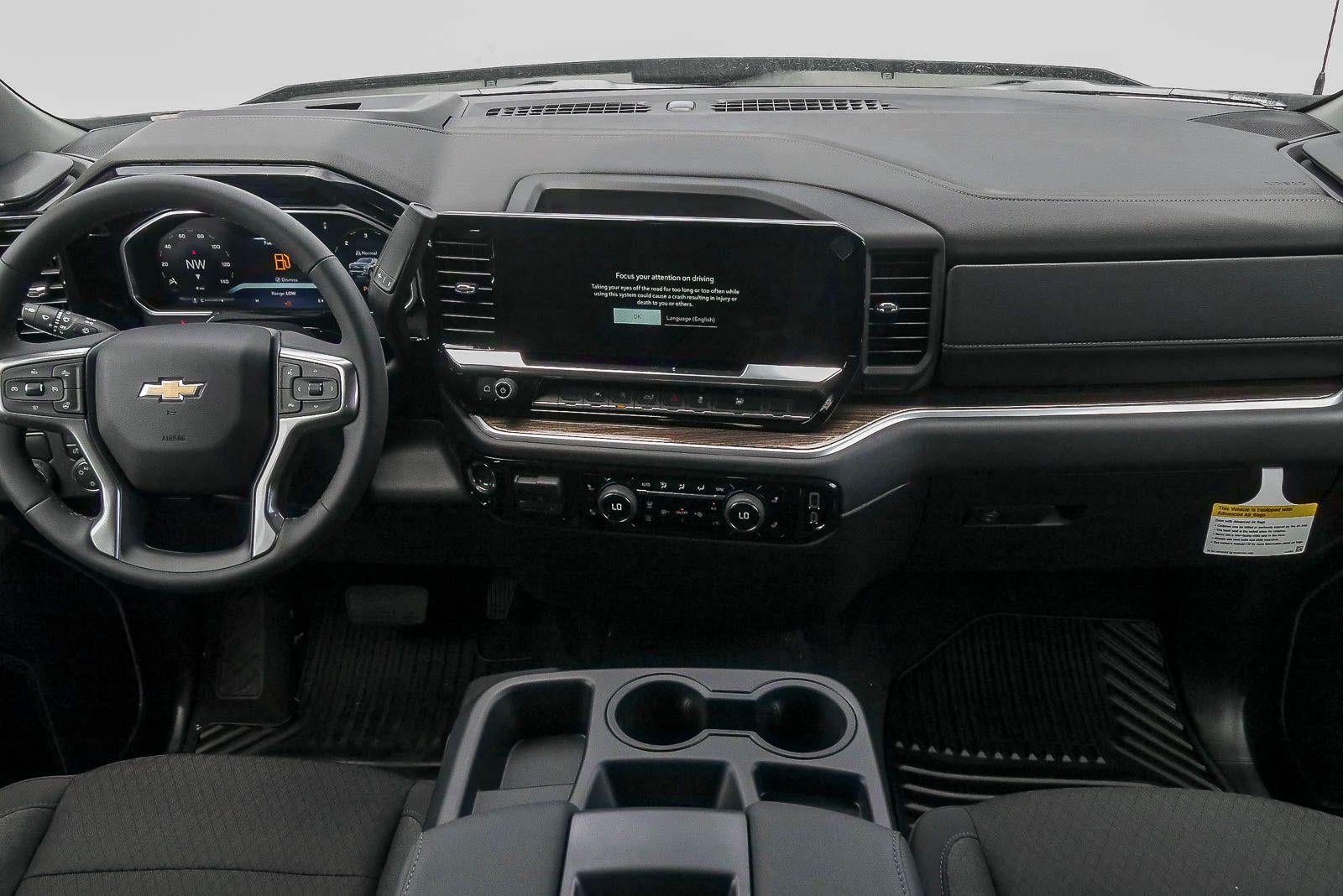 2026 Chevrolet Silverado 1500 Crew Cab Short Box 2-Wheel Drive LT