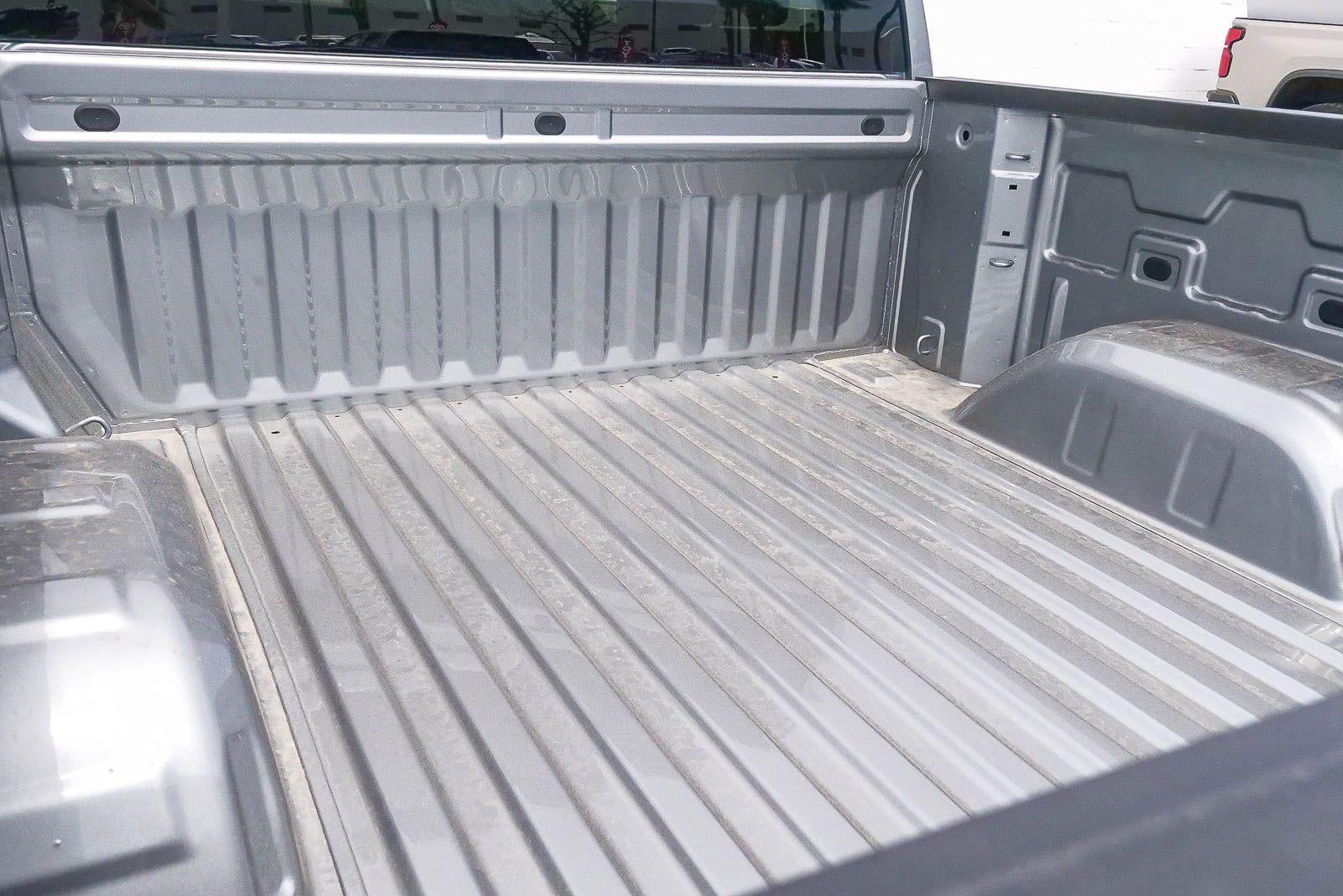 2026 Chevrolet Silverado 1500 Crew Cab Short Box 2-Wheel Drive LT