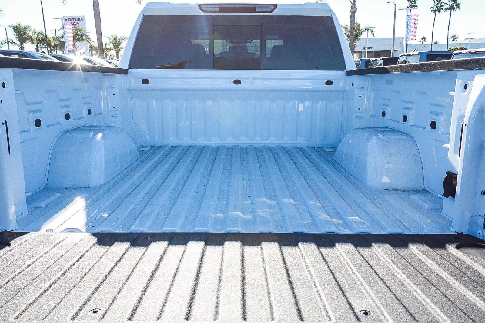 2026 Chevrolet Silverado 1500 Crew Cab Short Box 2-Wheel Drive LT