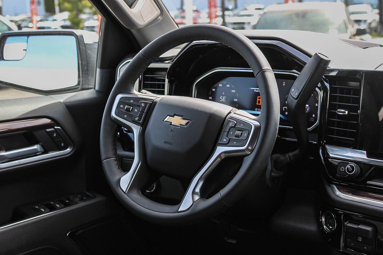2026 Chevrolet Silverado 1500 Crew Cab Short Box 2-Wheel Drive LT