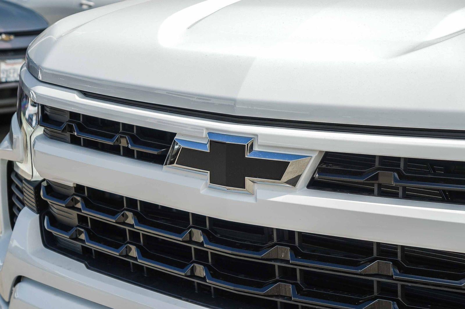 2026 Chevrolet Silverado 1500 Crew Cab Short Box 2-Wheel Drive RST