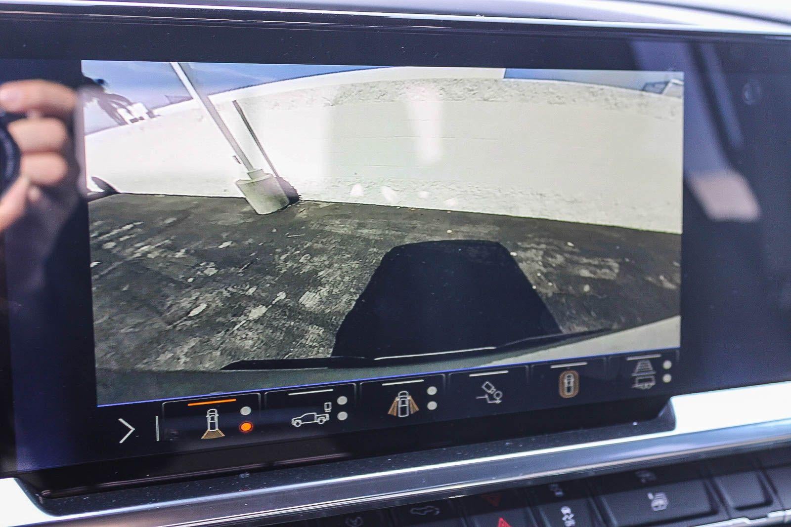 2026 Chevrolet Silverado 1500 Crew Cab Short Box 2-Wheel Drive RST