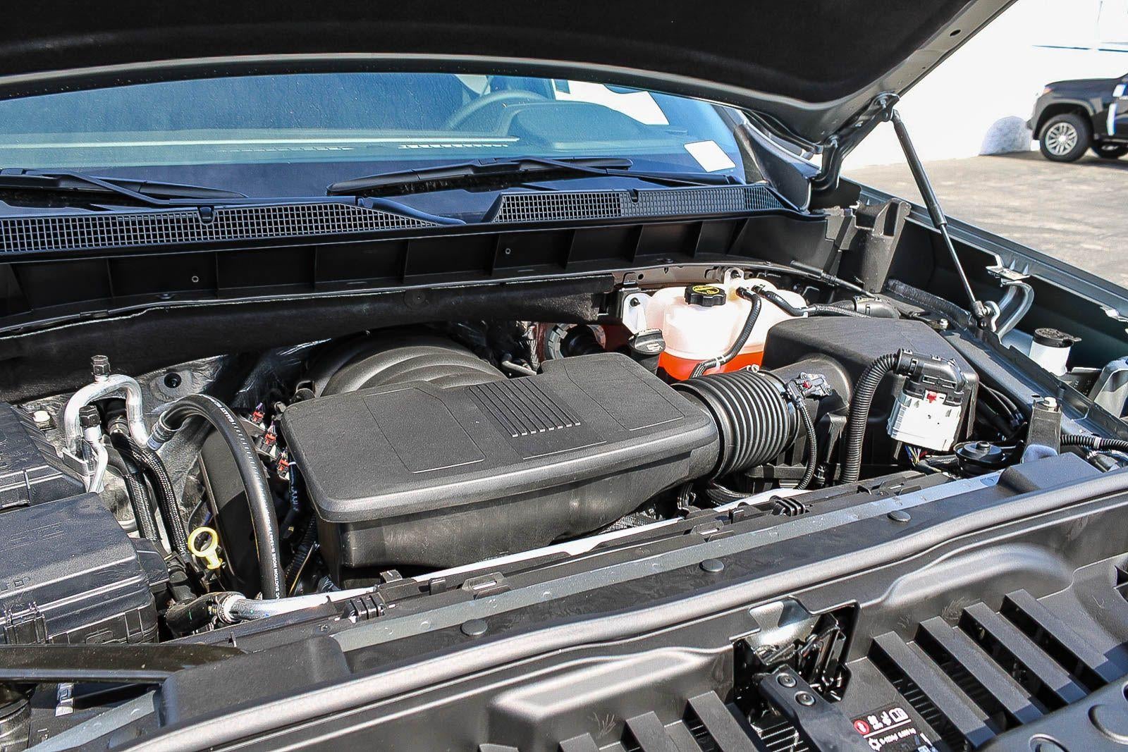 2026 Chevrolet Silverado 1500 Crew Cab Short Box 2-Wheel Drive RST