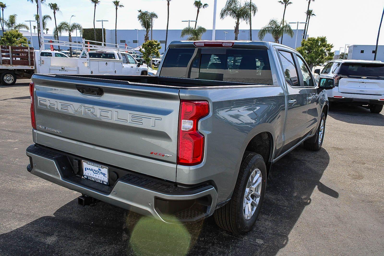 2026 Chevrolet Silverado 1500 Crew Cab Short Box 2-Wheel Drive RST