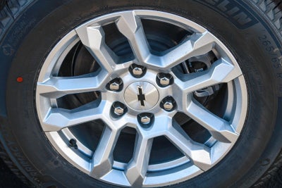 2026 Chevrolet Silverado 1500 Crew Cab Short Box 2-Wheel Drive RST