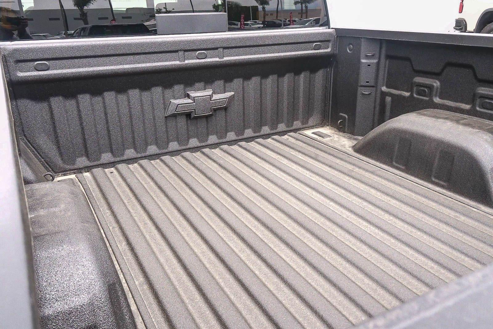 2026 Chevrolet Silverado 1500 Crew Cab Short Box 2-Wheel Drive RST