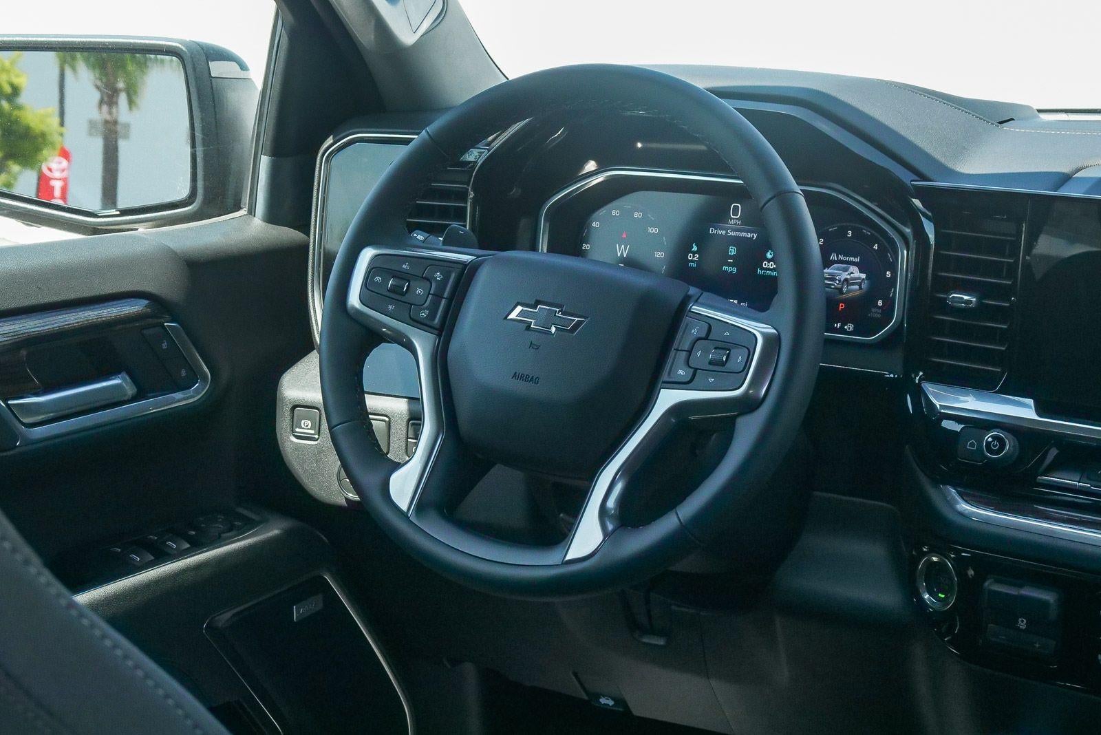 2026 Chevrolet Silverado 1500 Crew Cab Short Box 2-Wheel Drive RST