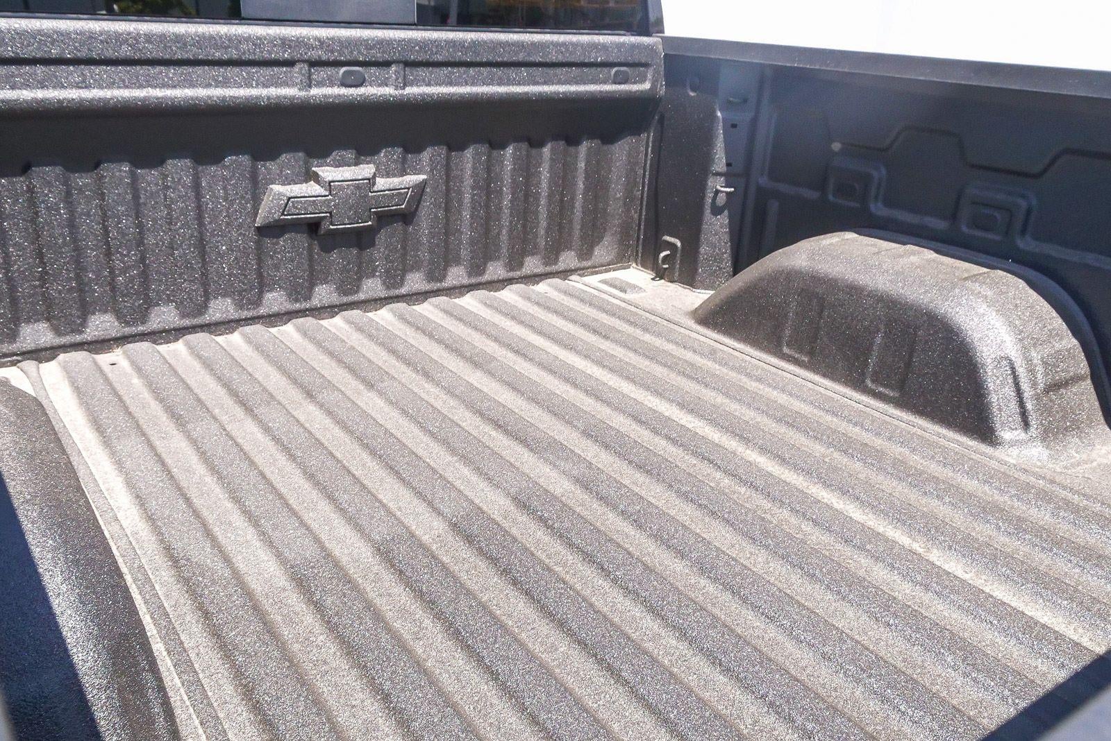 2026 Chevrolet Silverado 1500 Crew Cab Short Box 2-Wheel Drive RST