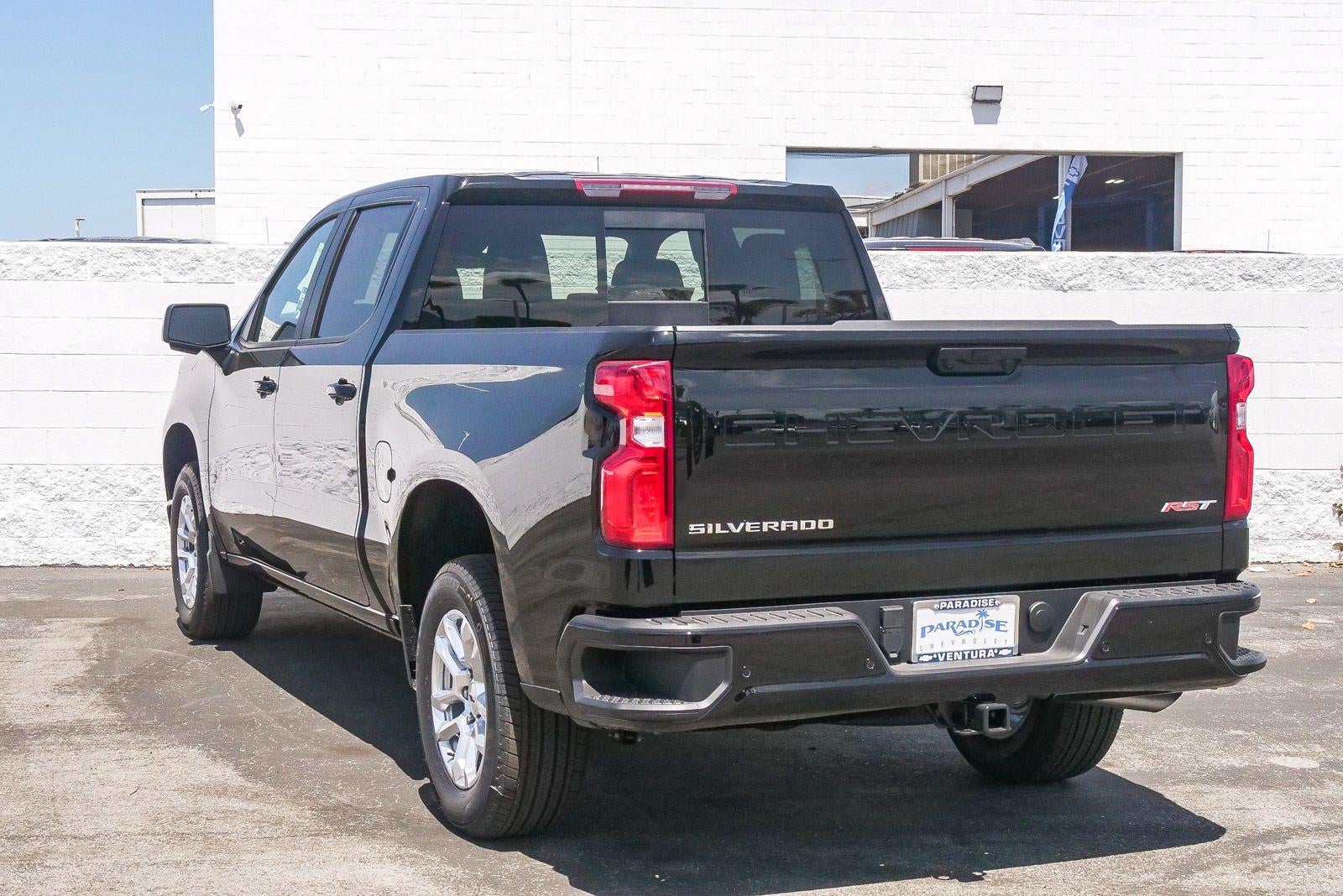 2026 Chevrolet Silverado 1500 Crew Cab Short Box 2-Wheel Drive RST