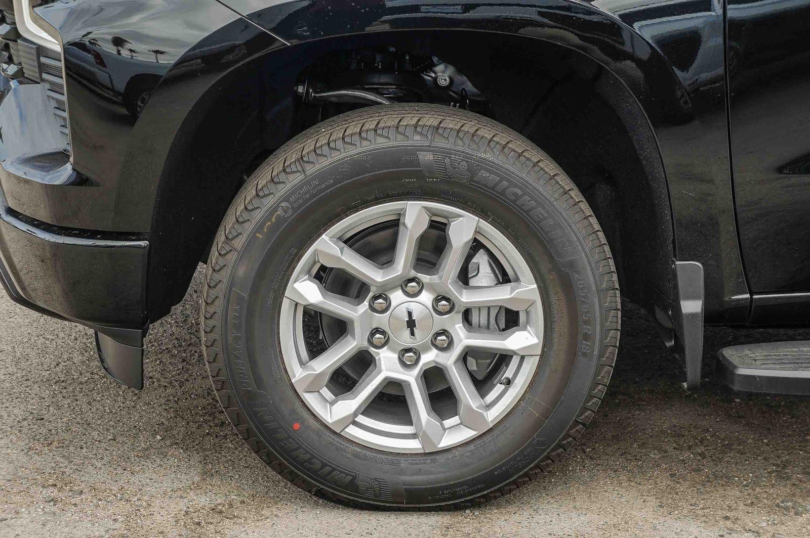 2026 Chevrolet Silverado 1500 Crew Cab Short Box 2-Wheel Drive RST