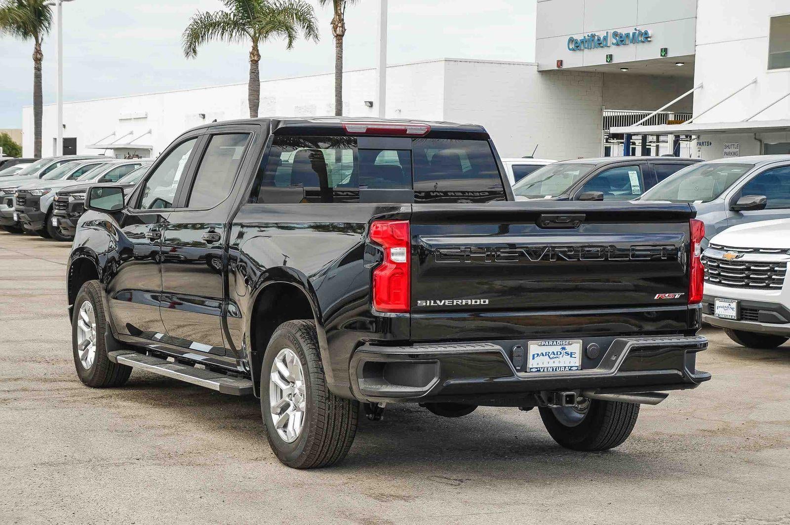 2026 Chevrolet Silverado 1500 Crew Cab Short Box 2-Wheel Drive RST