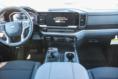 2026 Chevrolet Silverado 1500 Crew Cab Short Box 4-Wheel Drive LT 1LT