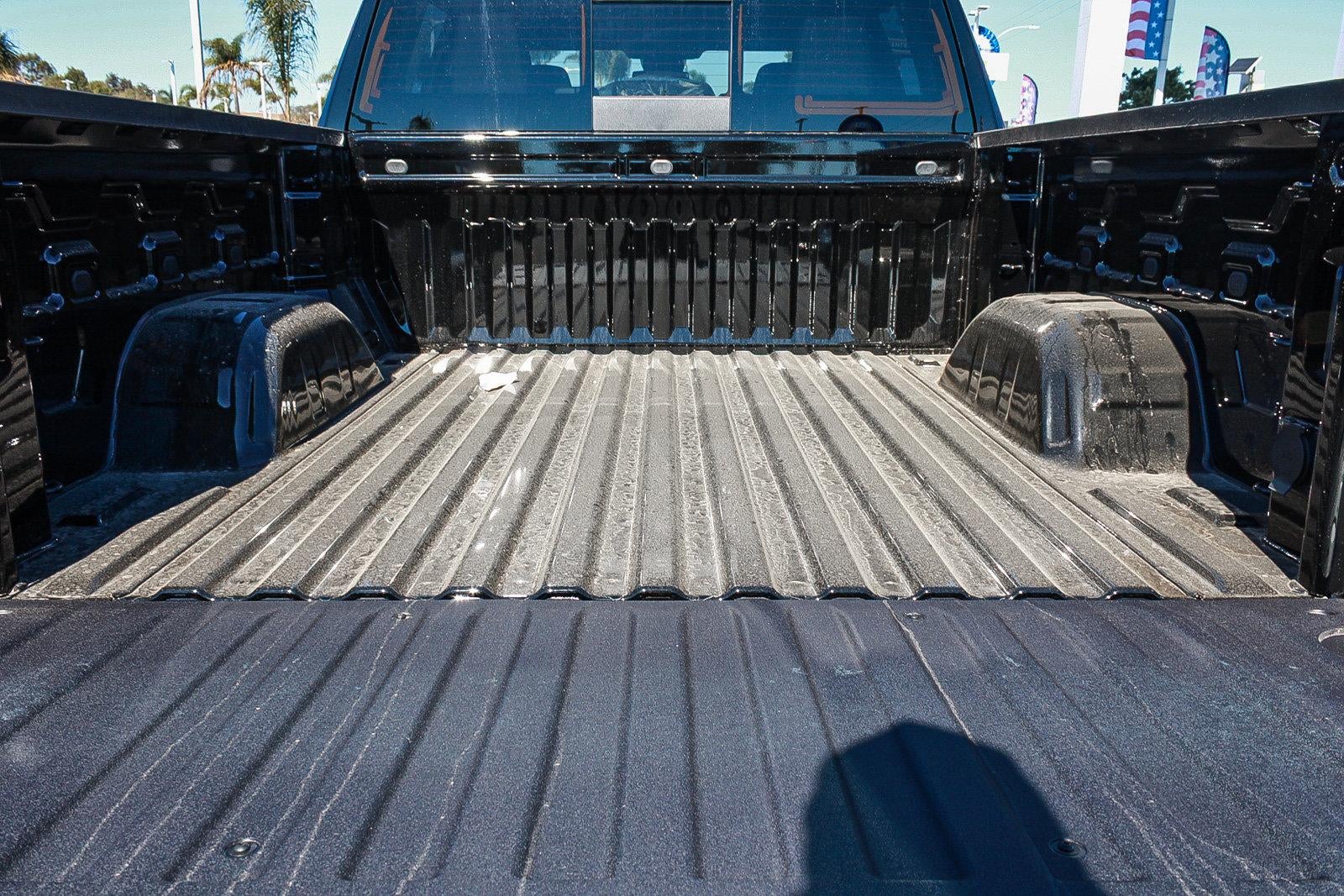 2026 Chevrolet Silverado 1500 Crew Cab Short Box 4-Wheel Drive LT 1LT