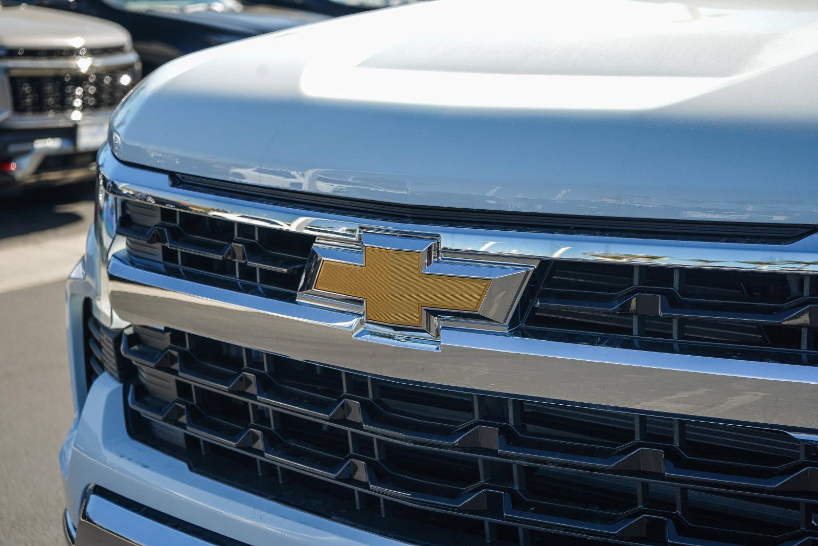 2026 Chevrolet Silverado 1500 Crew Cab Short Box 4-Wheel Drive LT 1LT