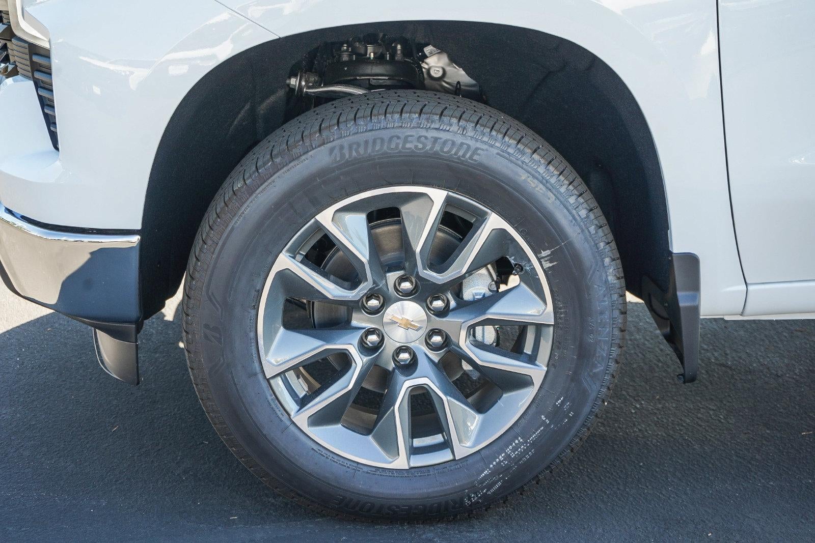 2026 Chevrolet Silverado 1500 Crew Cab Short Box 4-Wheel Drive LT 1LT