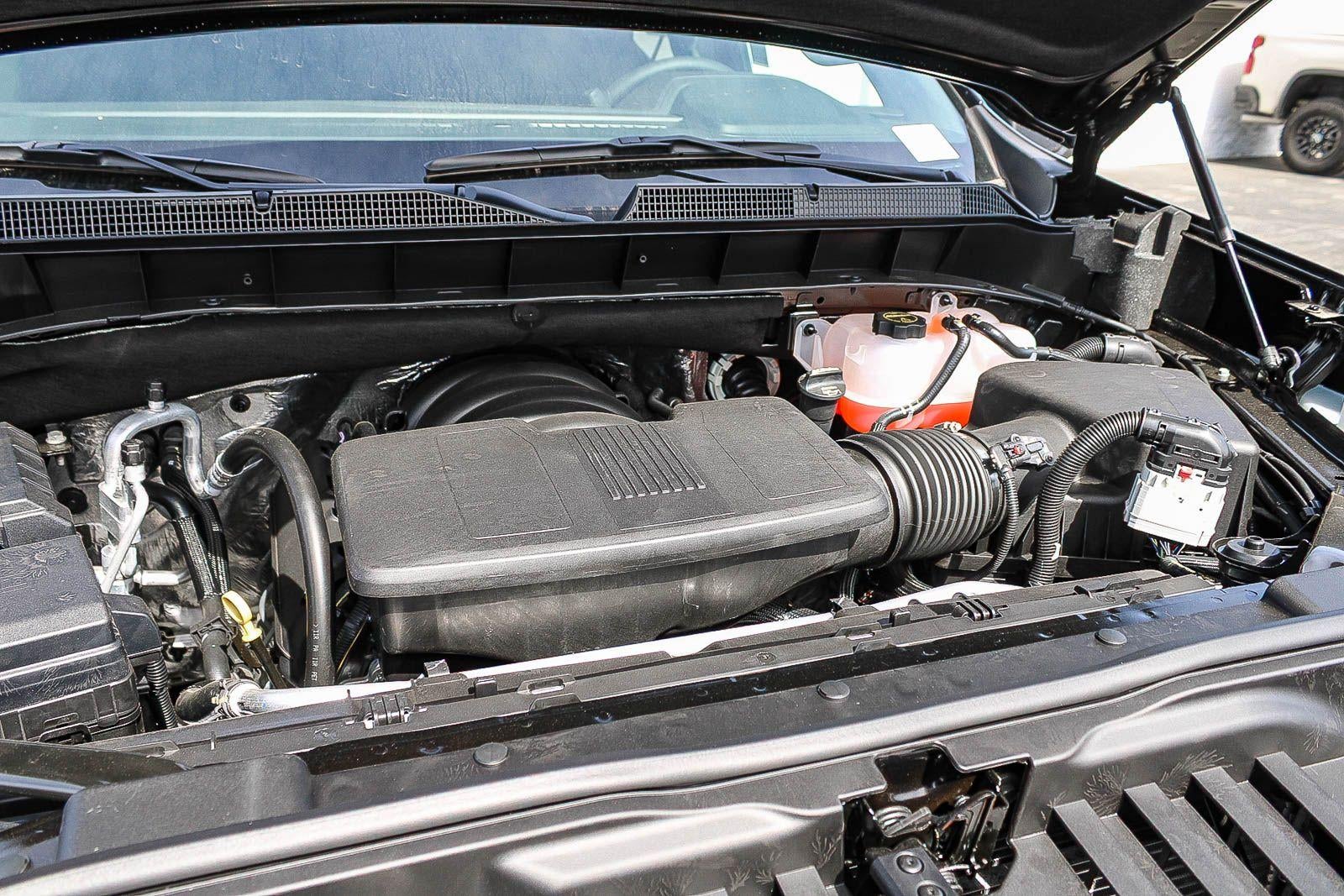 2026 Chevrolet Silverado 1500 Crew Cab Short Box 4-Wheel Drive RST