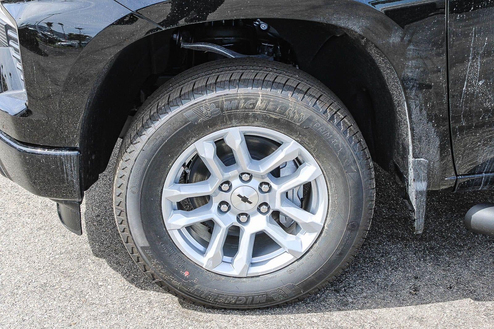 2026 Chevrolet Silverado 1500 Crew Cab Short Box 4-Wheel Drive RST