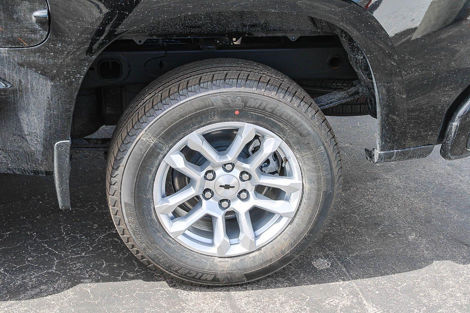 2026 Chevrolet Silverado 1500 Crew Cab Short Box 4-Wheel Drive RST