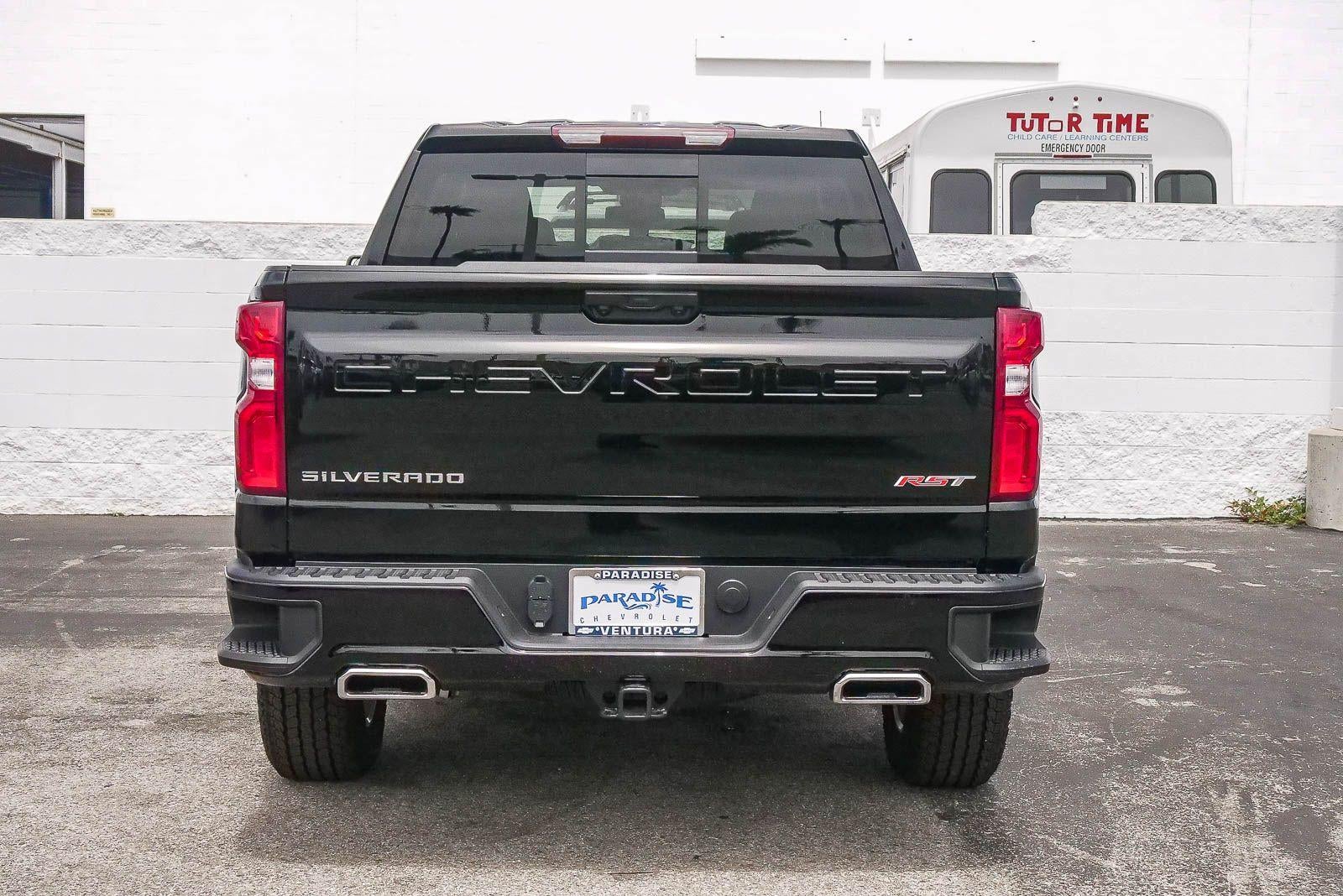 2026 Chevrolet Silverado 1500 Crew Cab Short Box 4-Wheel Drive RST