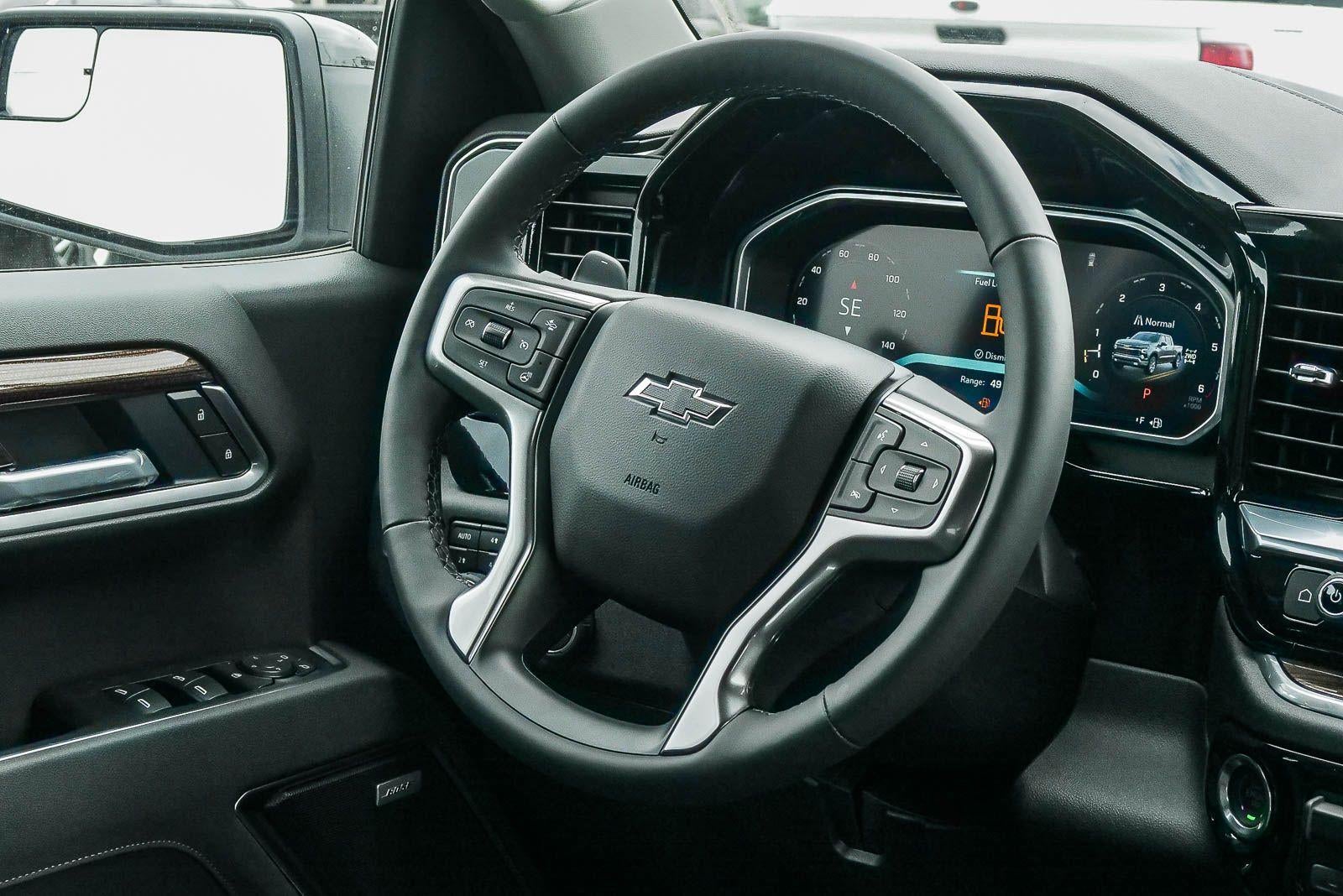 2026 Chevrolet Silverado 1500 Crew Cab Short Box 4-Wheel Drive RST