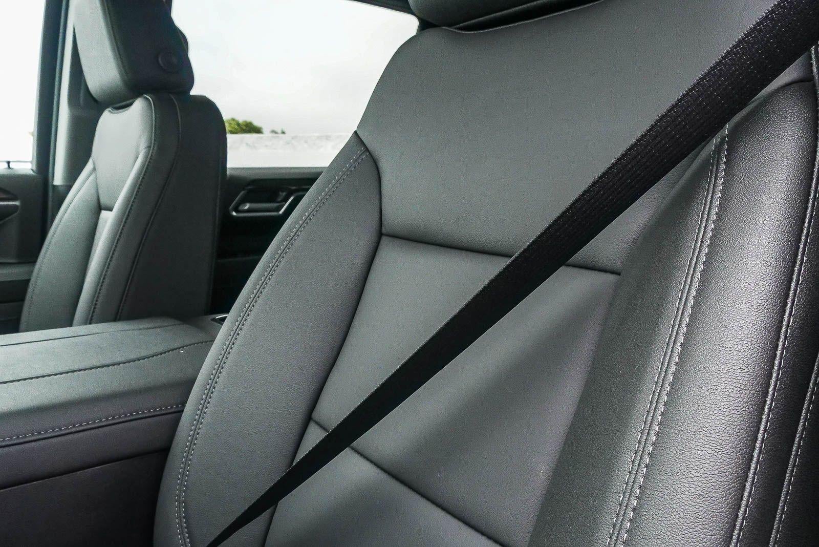 2026 Chevrolet Silverado 1500 Crew Cab Short Box 4-Wheel Drive RST