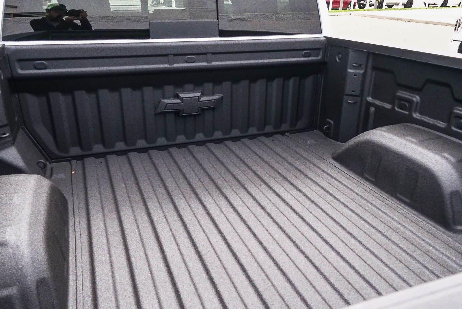 2026 Chevrolet Silverado 1500 Crew Cab Short Box 4-Wheel Drive RST