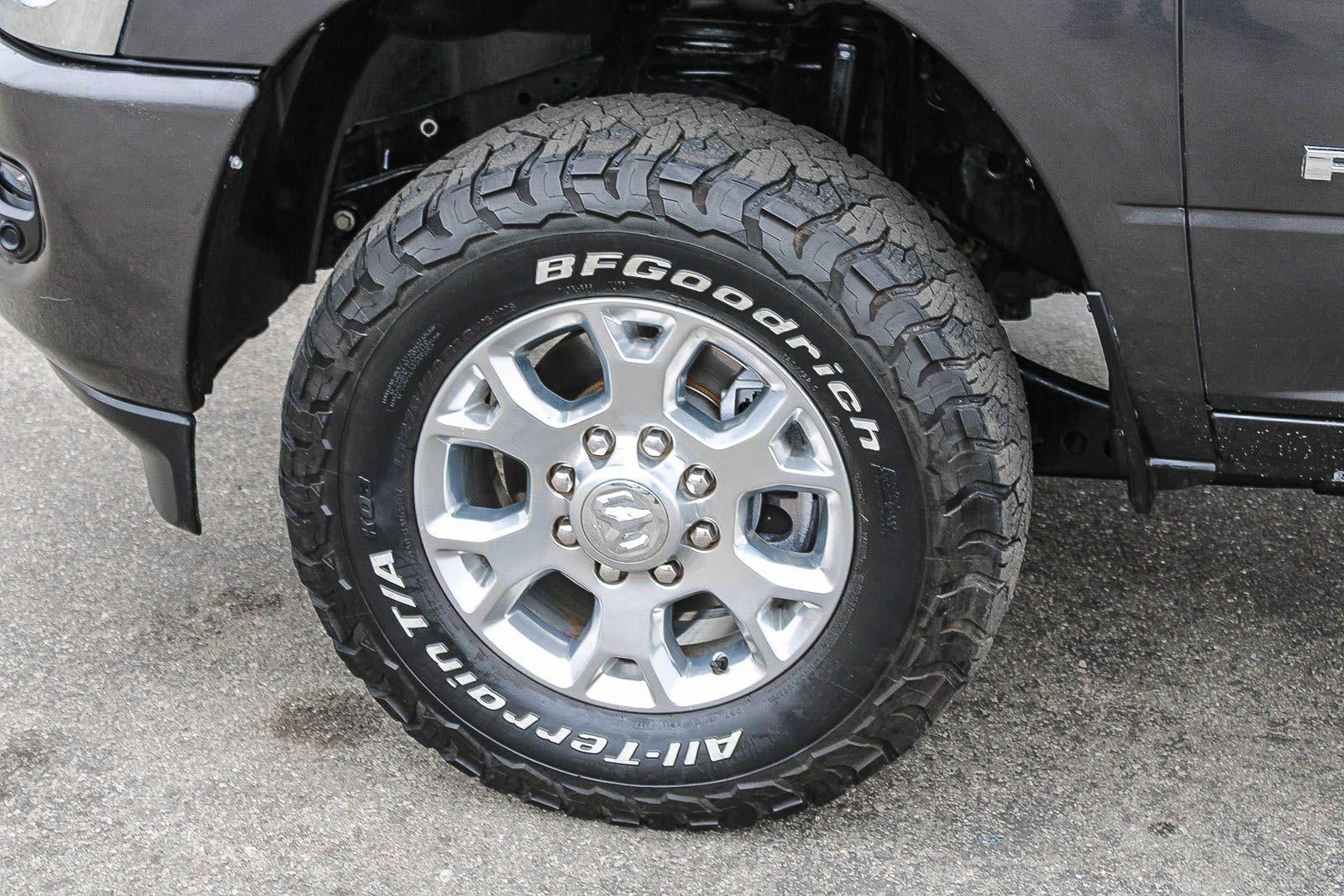 2024 RAM 2500 Laramie