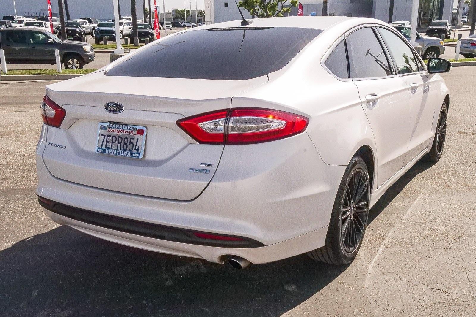 2014 Ford Fusion SE