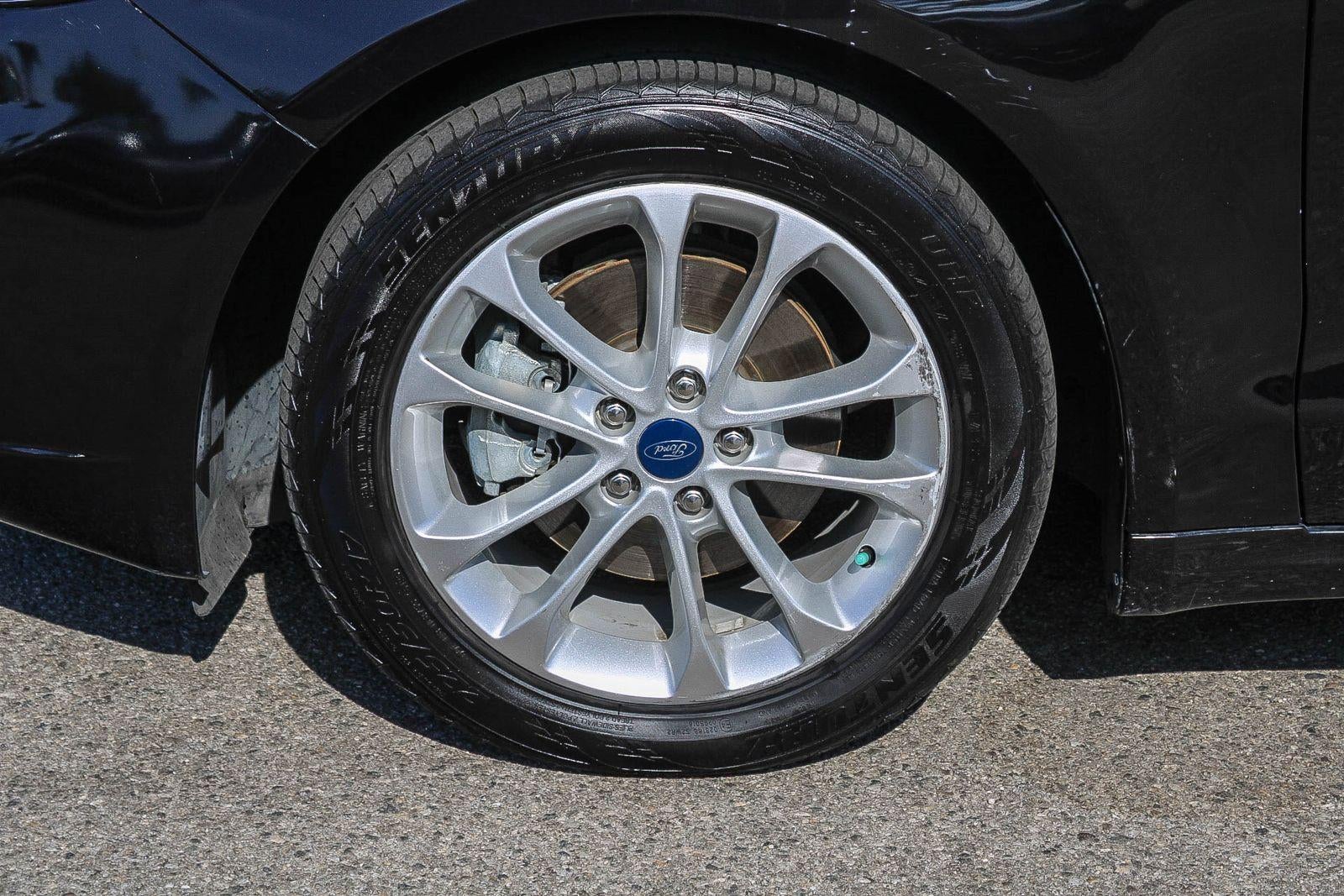 2019 Ford Fusion Hybrid SE