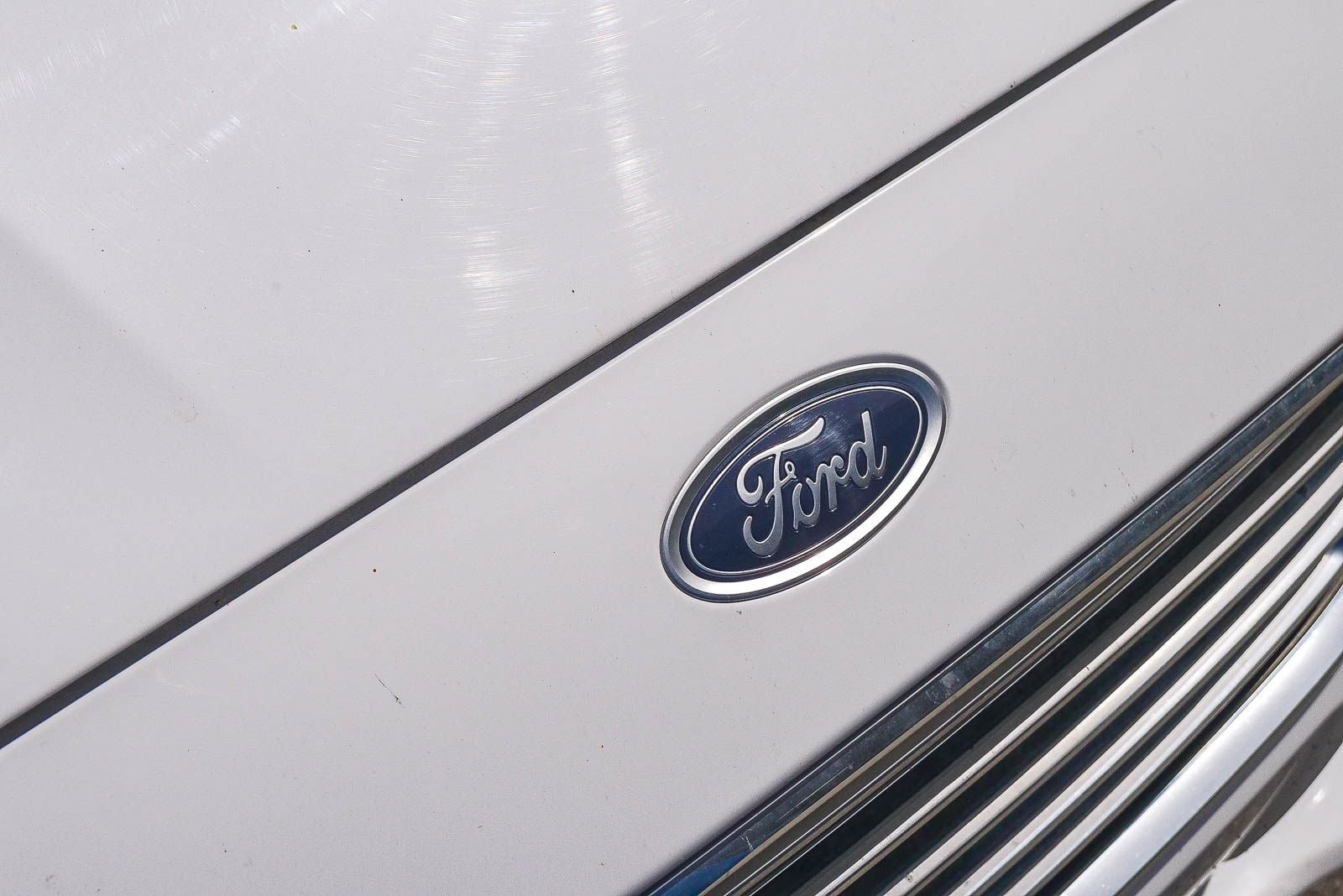 2018 Ford Fusion Hybrid Base