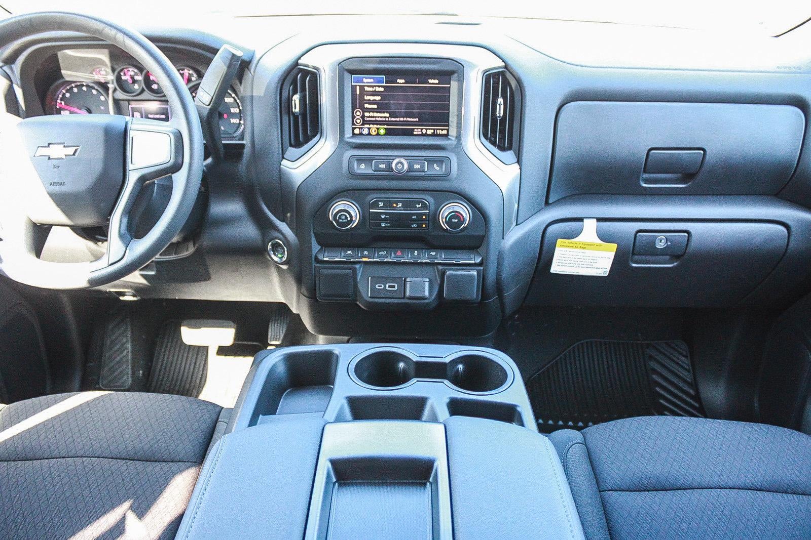 2026 Chevrolet Silverado 1500 Crew Cab Short Box 2-Wheel Drive Custom