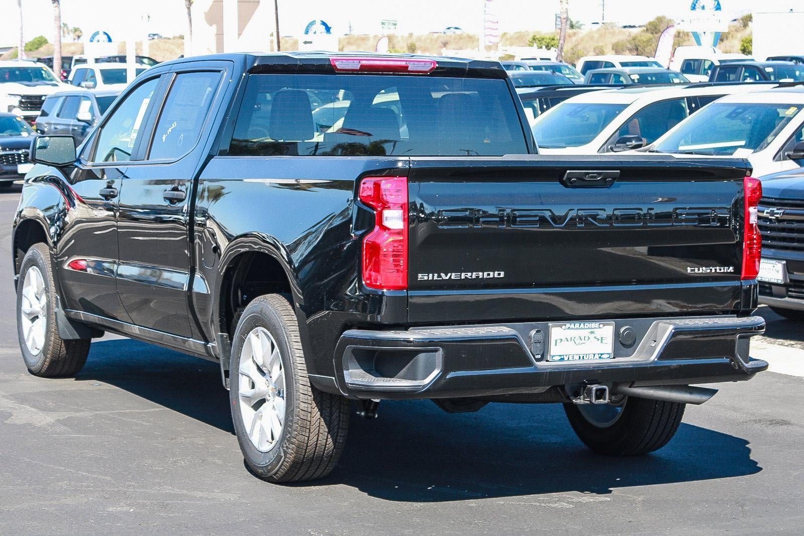 2026 Chevrolet Silverado 1500 Crew Cab Short Box 2-Wheel Drive Custom