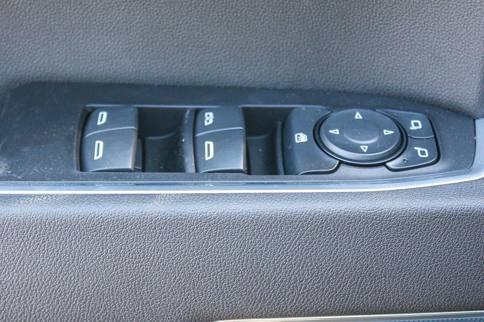 2026 Chevrolet Silverado 1500 Crew Cab Short Box 2-Wheel Drive LT
