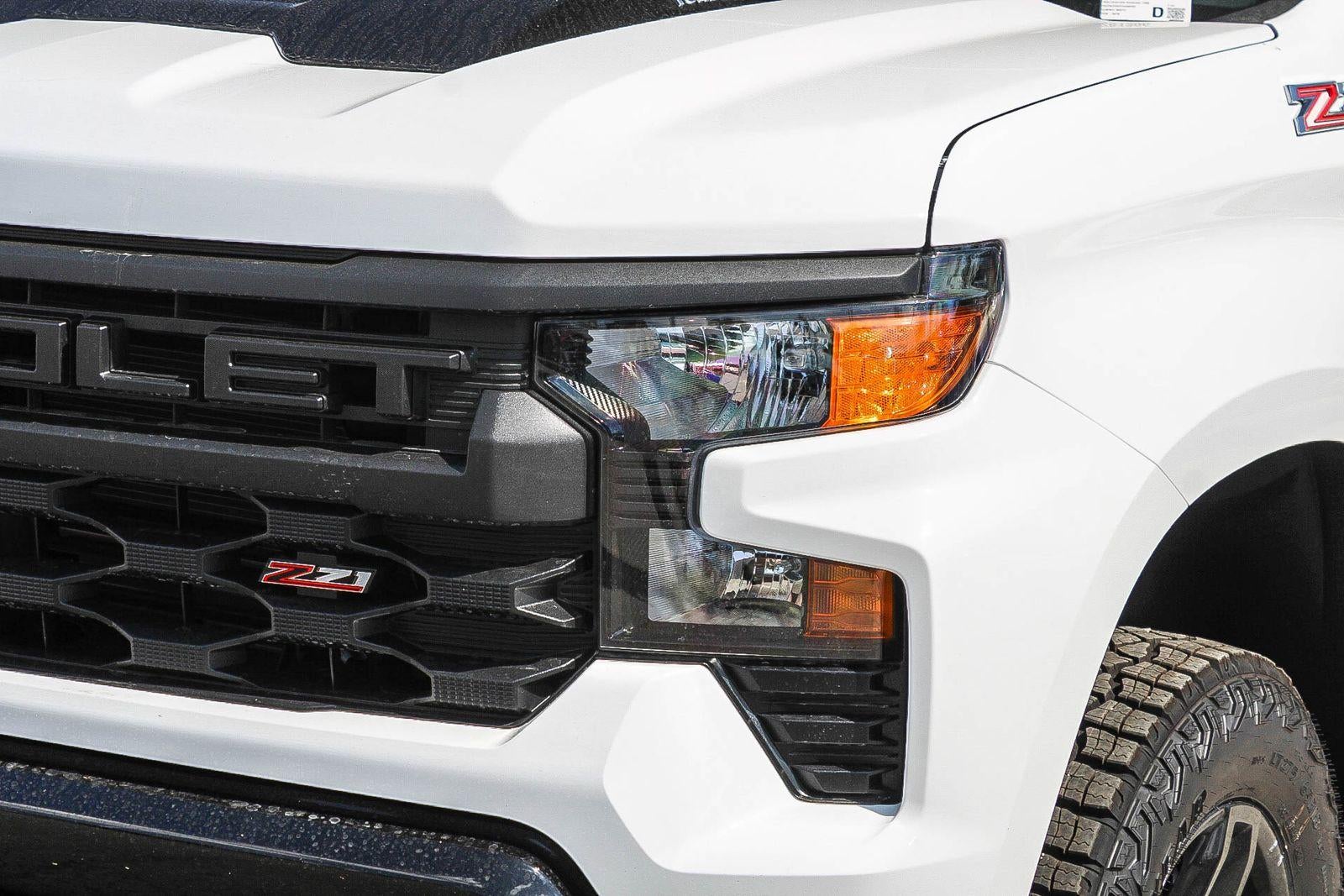 2026 Chevrolet Silverado 1500 Crew Cab Short Box 4-Wheel Drive Custom Trail Boss