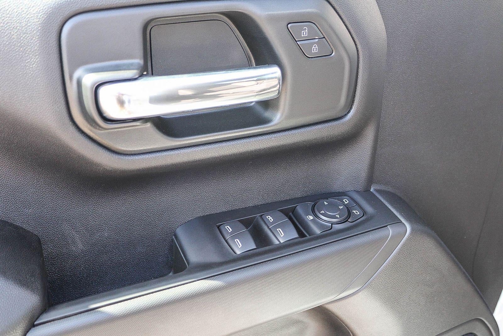 2026 Chevrolet Silverado 1500 Crew Cab Short Box 4-Wheel Drive Custom Trail Boss