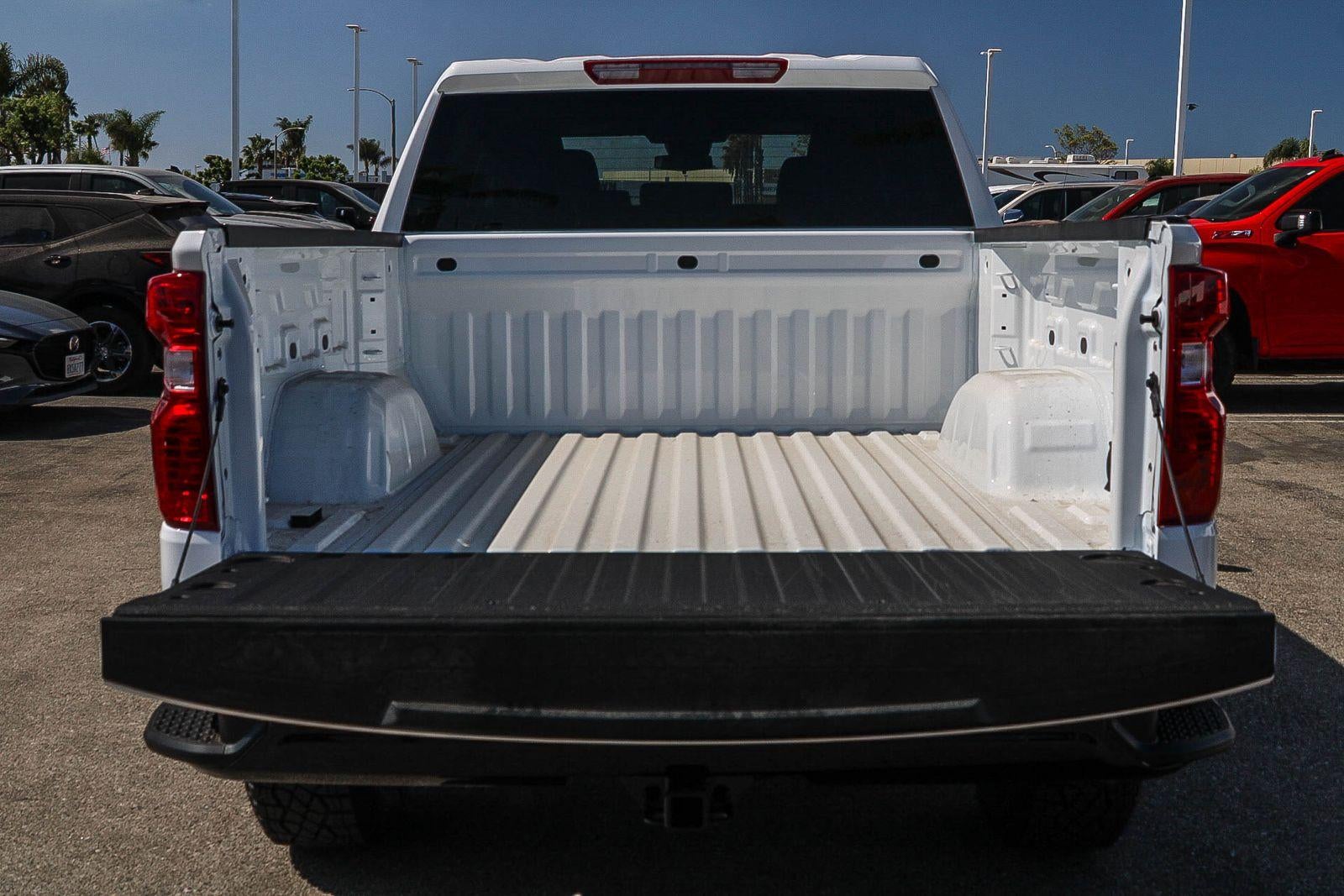 2026 Chevrolet Silverado 1500 Crew Cab Short Box 4-Wheel Drive Custom Trail Boss